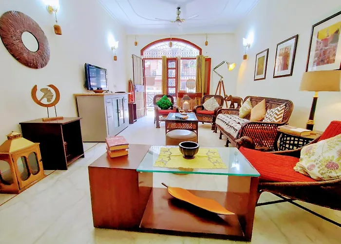 Lutyen\'S Delhi Neighbourhood Prime Stay