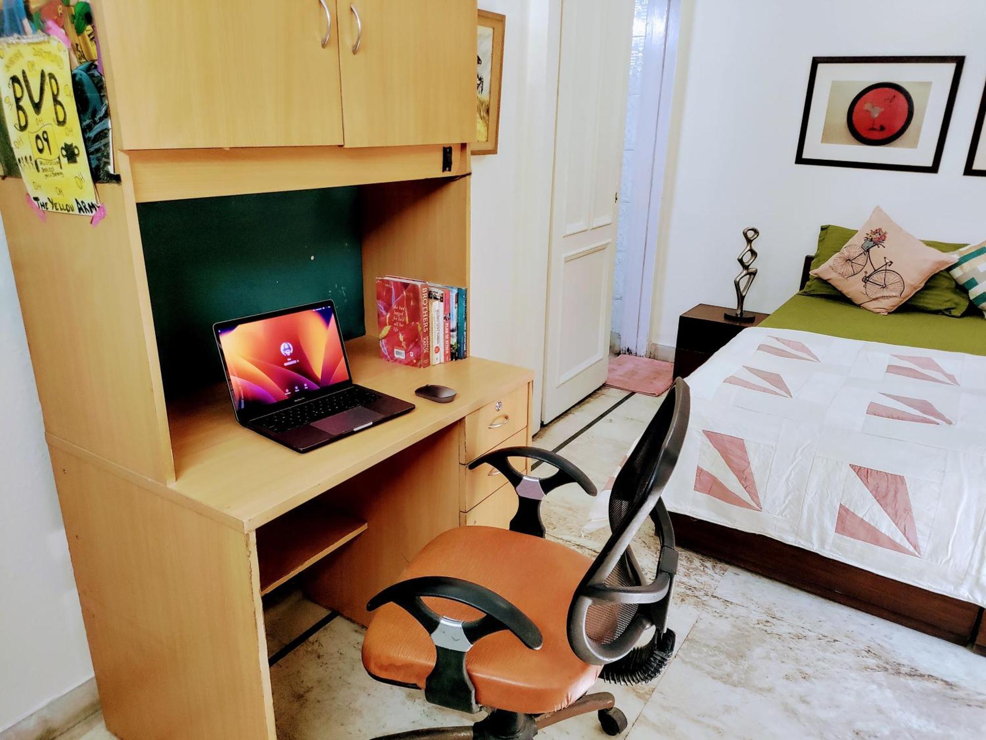 Lutyen's Delhi Neighbourhood Prime * New Delhi