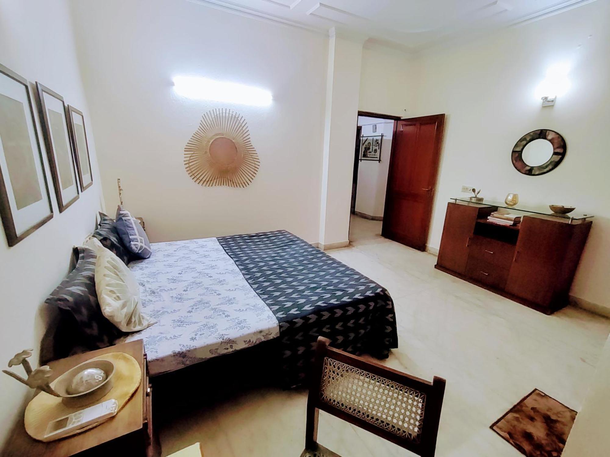 Lutyen's Delhi Neighbourhood Prime * New Delhi